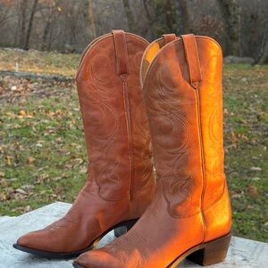 ACME  Women’s Sz 10 Genuine Leather Heeled Cowboy Boots